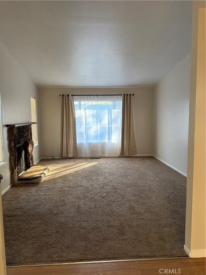 9385 Pawnee Trail - Photo 2 of 7