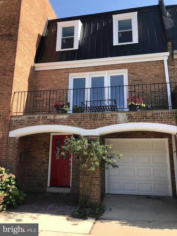 602 H St Sw - Photo 2 of 50