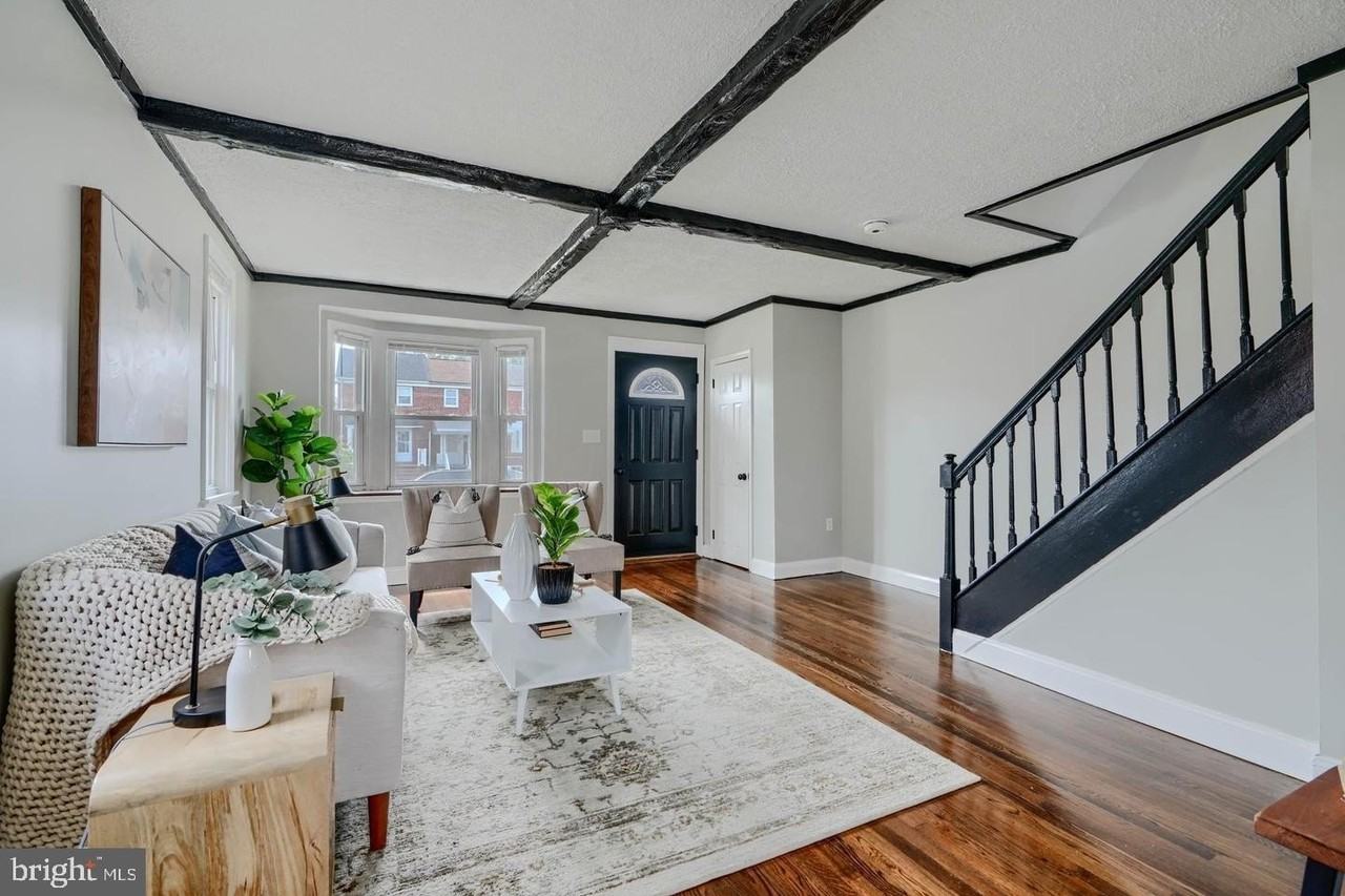 1944 Quentin Rd - Photo 3 of 41