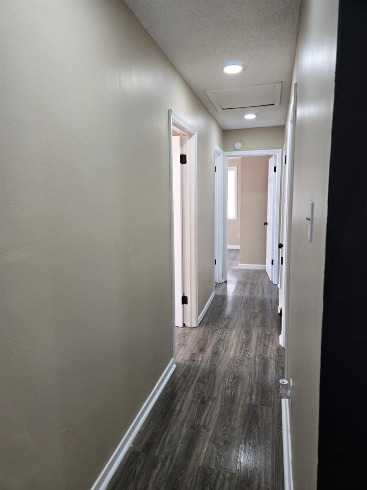 519 N 5th St - Photo 6 of 9