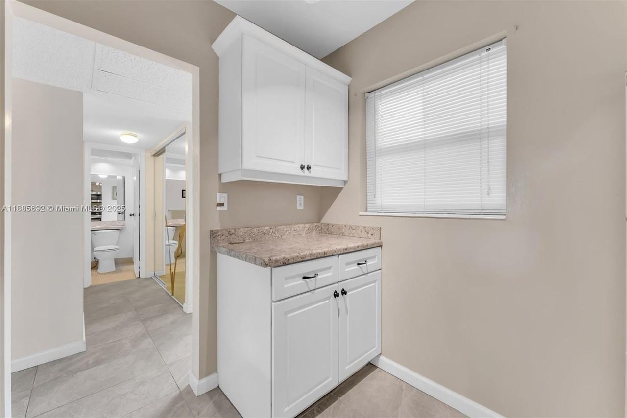 5000 Nw 36th St #506 - Photo 6 of 18