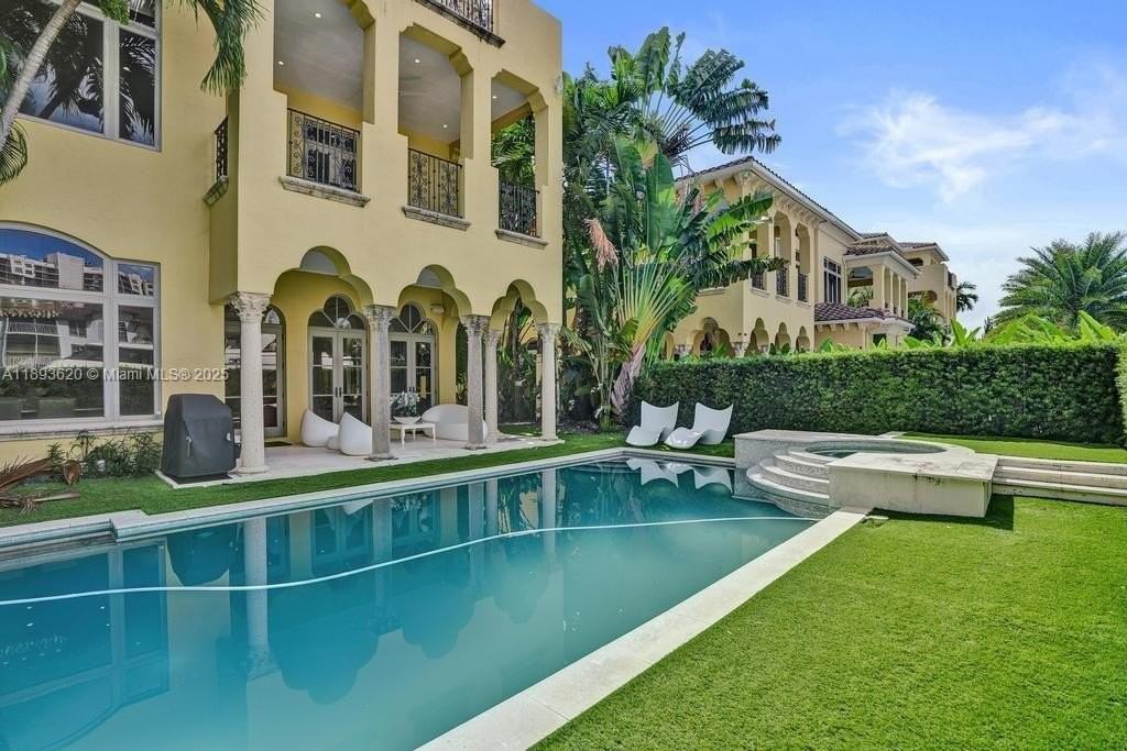 1516 Island Blvd - Photo 2 of 50