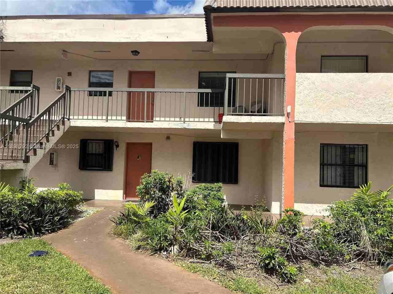 911 Northeast 209th Terrace #202 - Photo 3 of 16