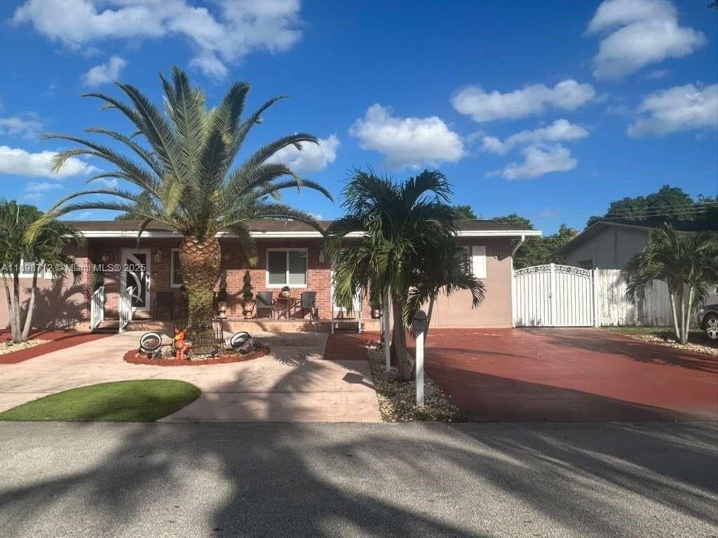 1907 Southwest 99th Terrace #2 - Photo 2 of 14