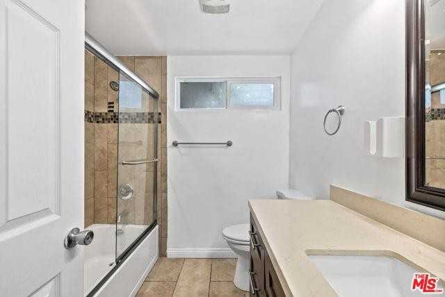 6355 Geyser Ave - Photo 3 of 8