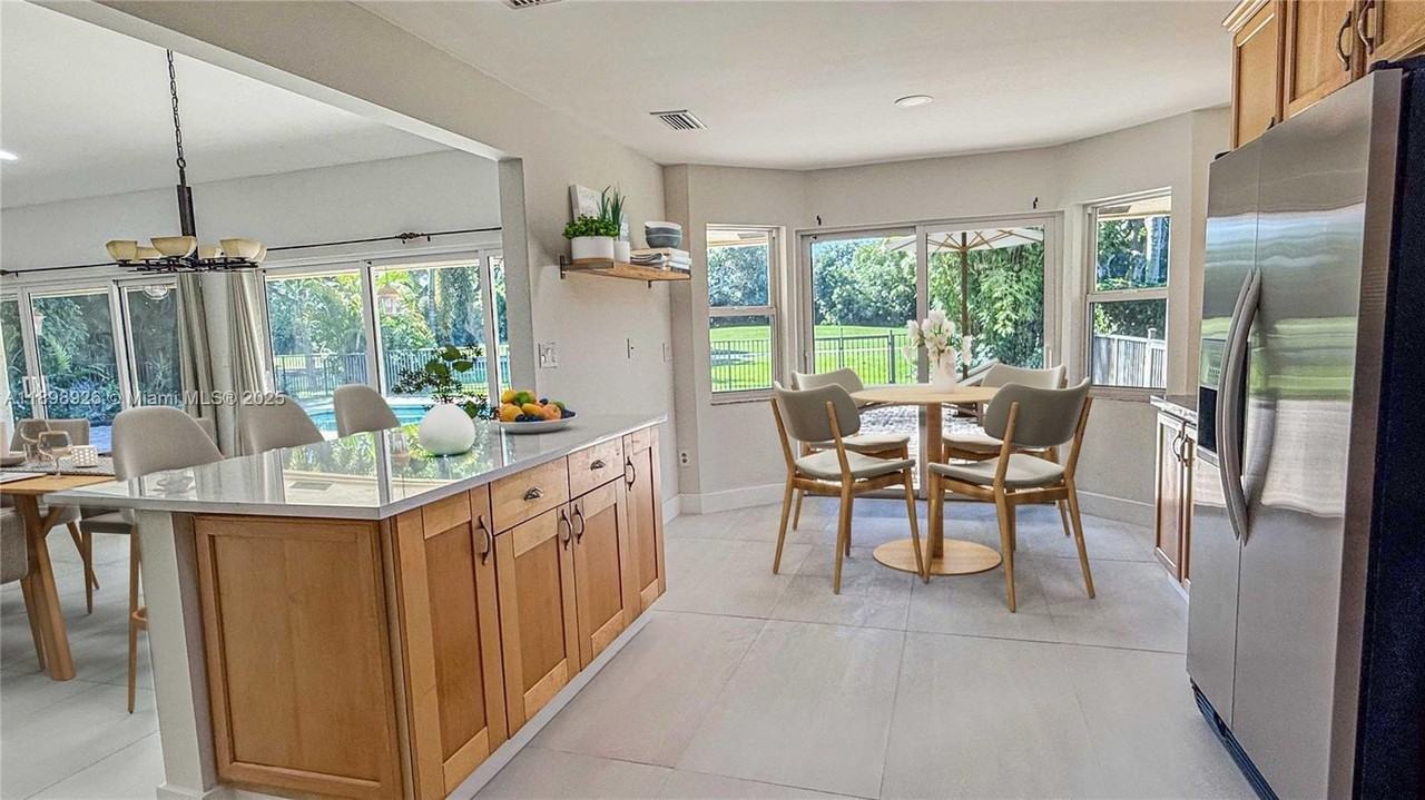 10134 Boca Woods Ln #10134 - Photo 2 of 17