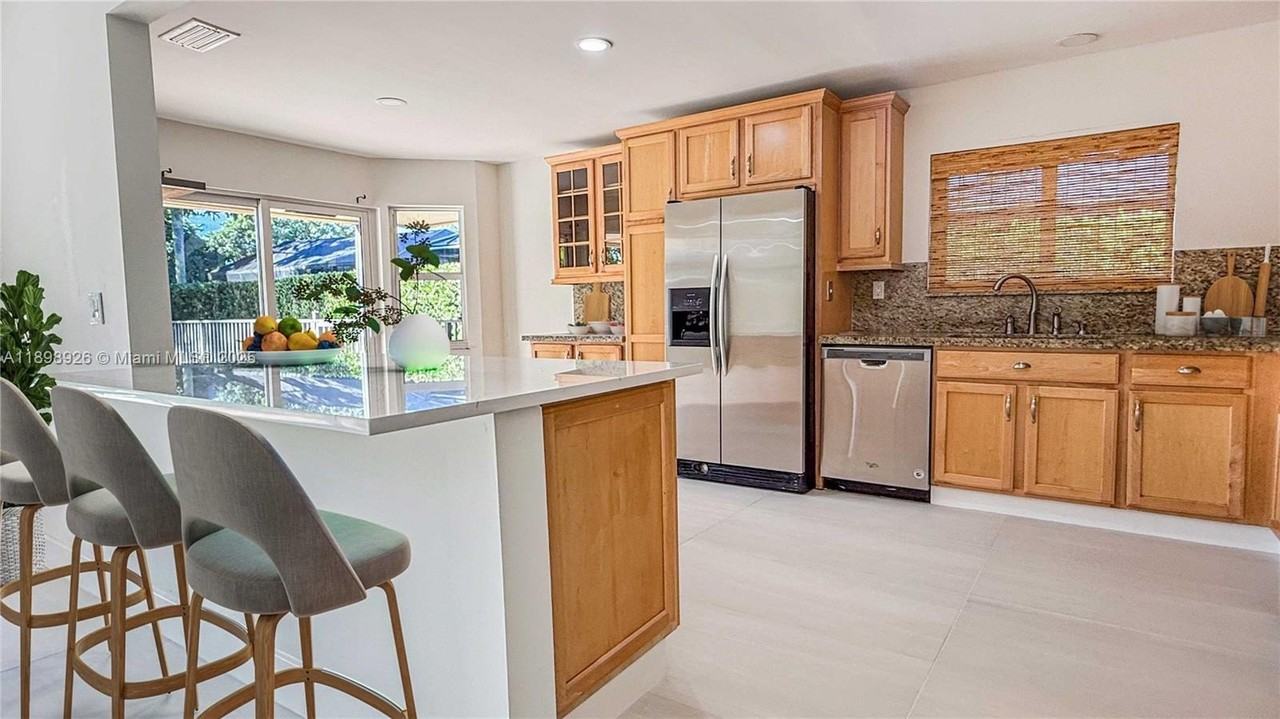 10134 Boca Woods Ln #10134 - Photo 3 of 17