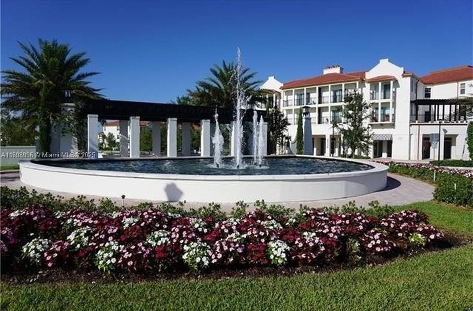 17154 Southwest 93rd Street - Photo 2 of 9