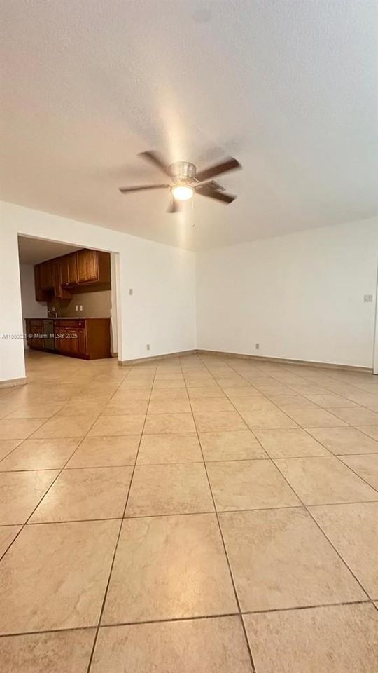 1753 Ne 18th St #1755 - Photo 2 of 13