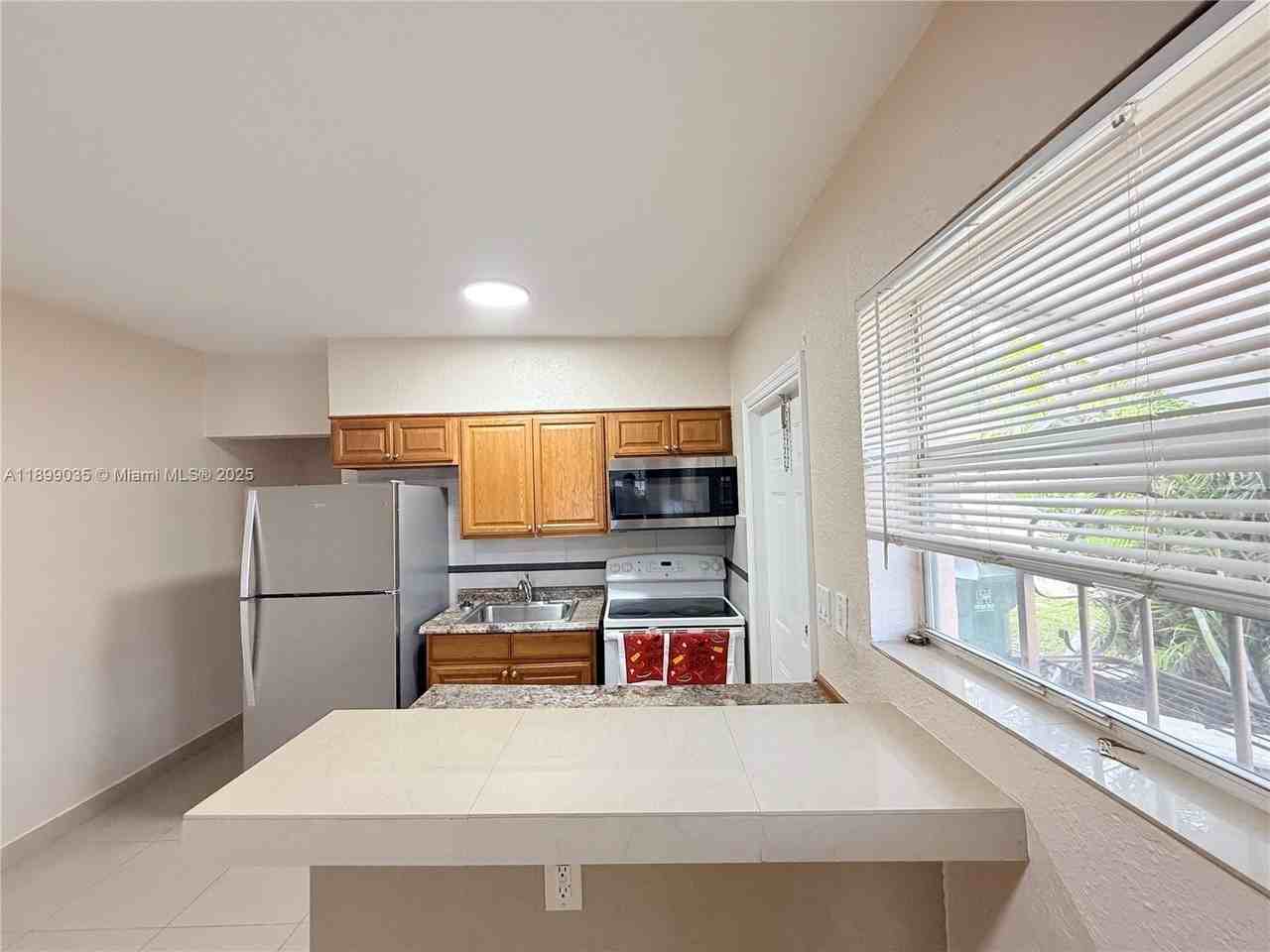 326 Northeast 6th Street #1-3 - Photo 3 of 8