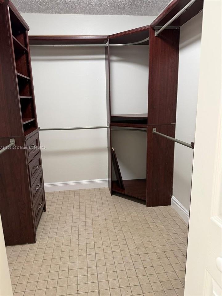 14362 Sw 96th Ln - Photo 7 of 15