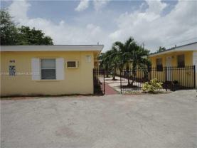 1915 Fletcher St #W2 - Photo 1 of 1