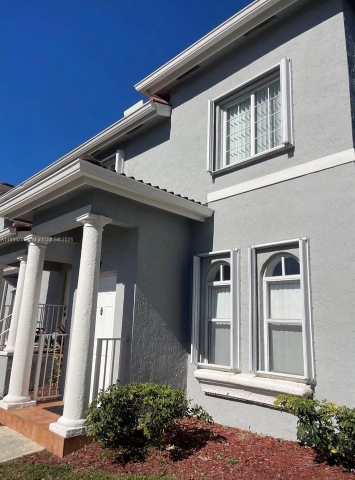 5220 Northwest 109th Avenue #7 - Photo 6 of 33