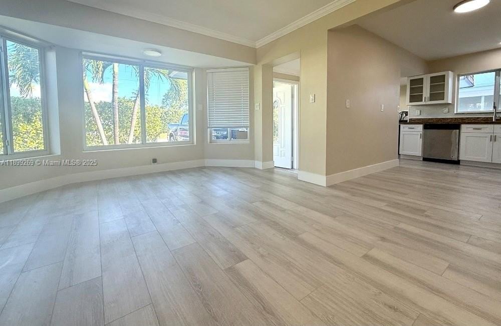 716 Northeast 7th Street #1 - Photo 2 of 30