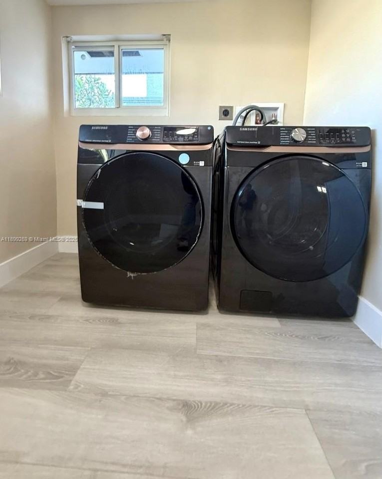 716 Northeast 7th Street #1 - Photo 7 of 30