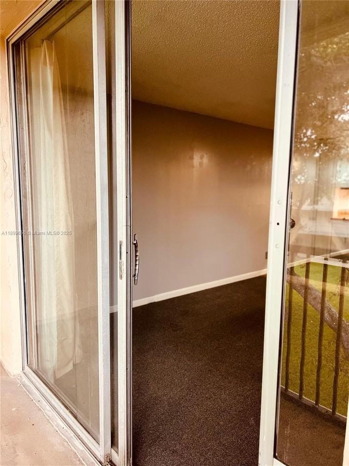 7175 Orange Dr #306H - Photo 7 of 40