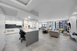 9801 Collins Ave #16U - Photo 1 of 1