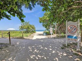 9195 Collins Ave #809 - Photo 1 of 1