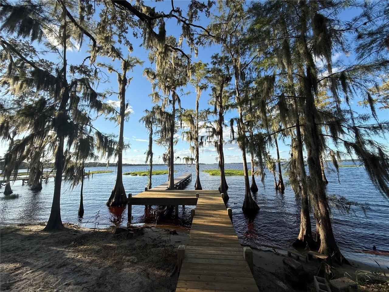 11323 Cypress Dr - Photo 4 of 20