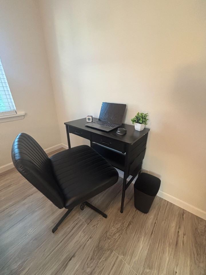 E Rosedale St - Photo 7 of 9