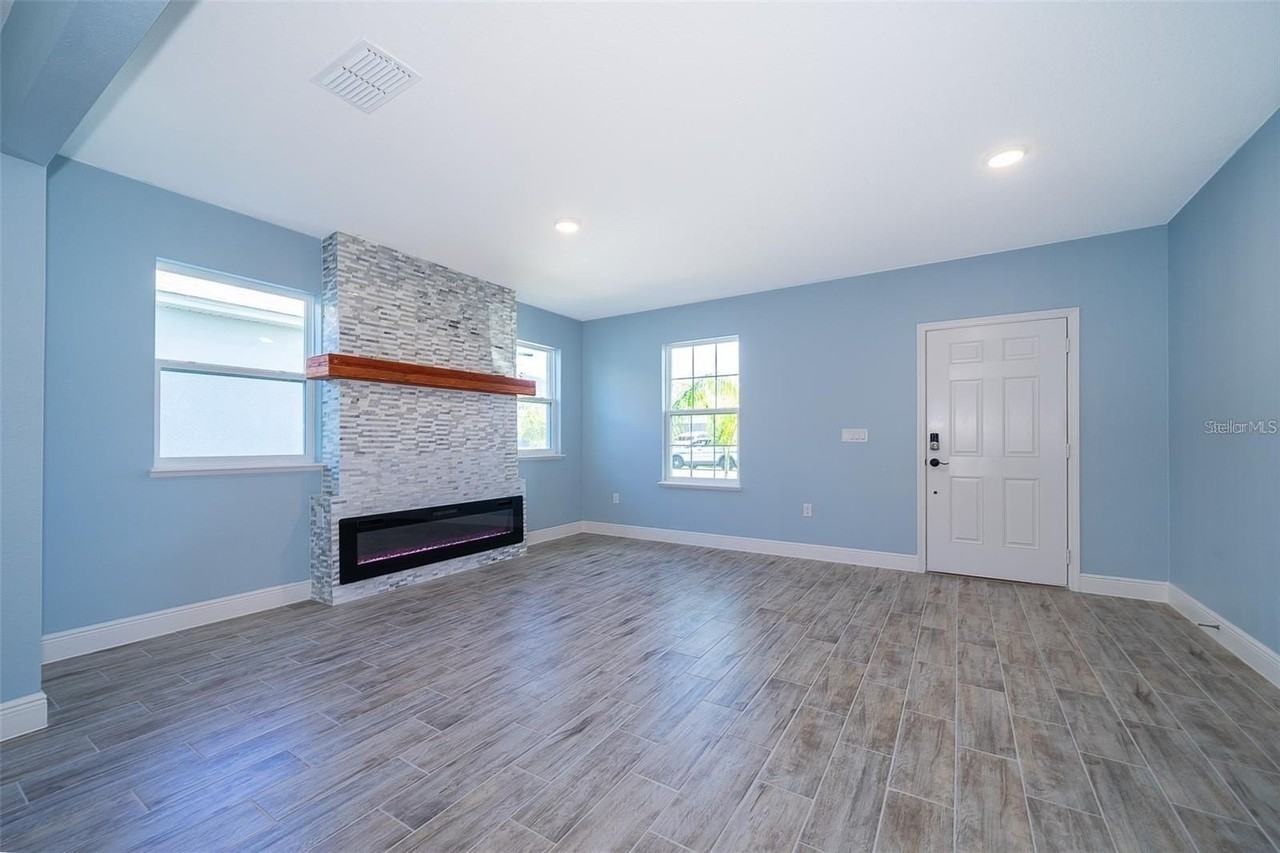 626 Taft Drive - Photo 3 of 17