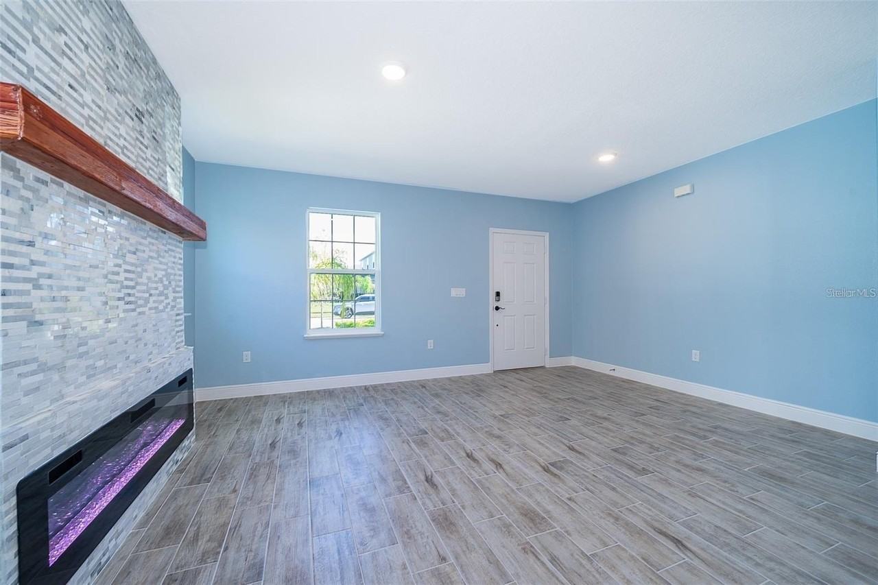 626 Taft Drive - Photo 4 of 17