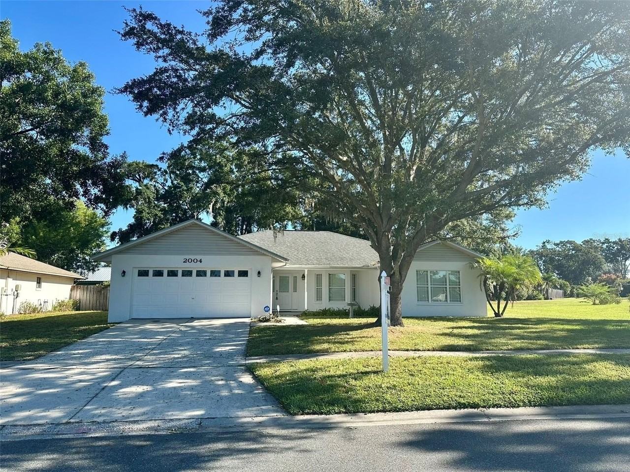 2004 E Timberlane Dr - Photo 3 of 49