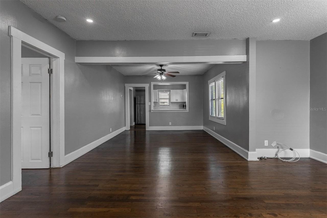 448 24th St N - Photo 6 of 9