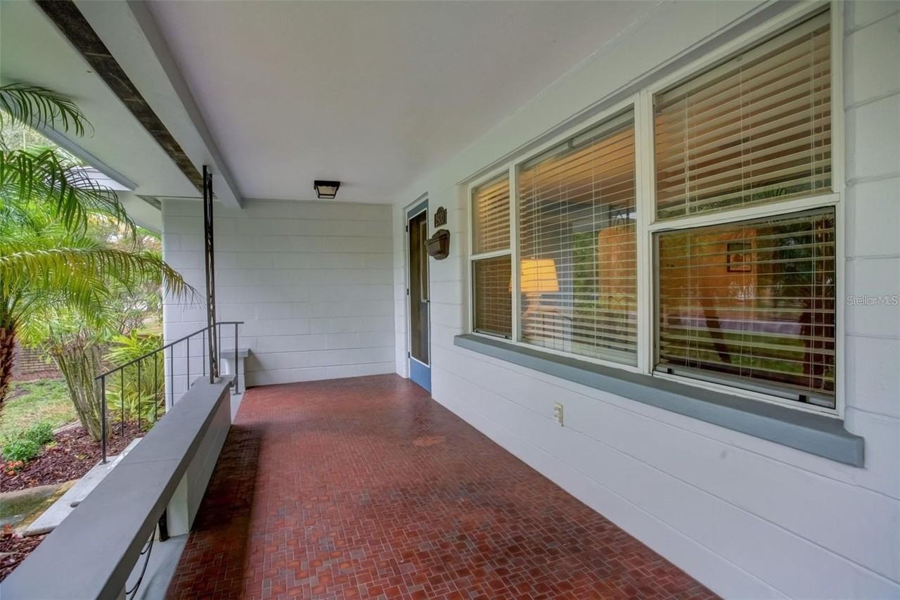 2930 9th Ave N - Photo 3 of 41