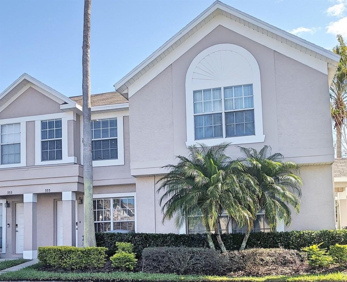 555 Kensington Lake Cir - Photo 2 of 14