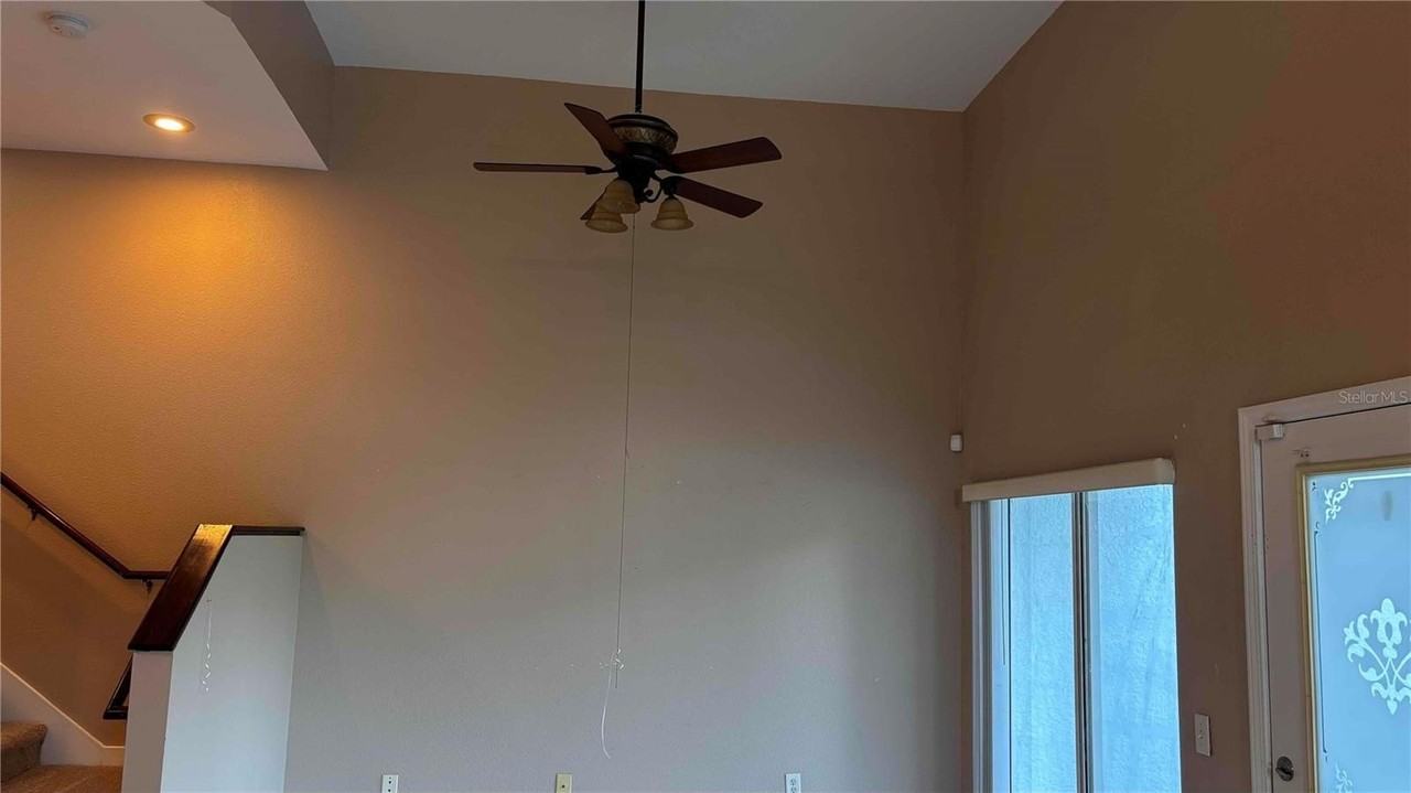 9410 Citrus Glen Pl - Photo 3 of 30