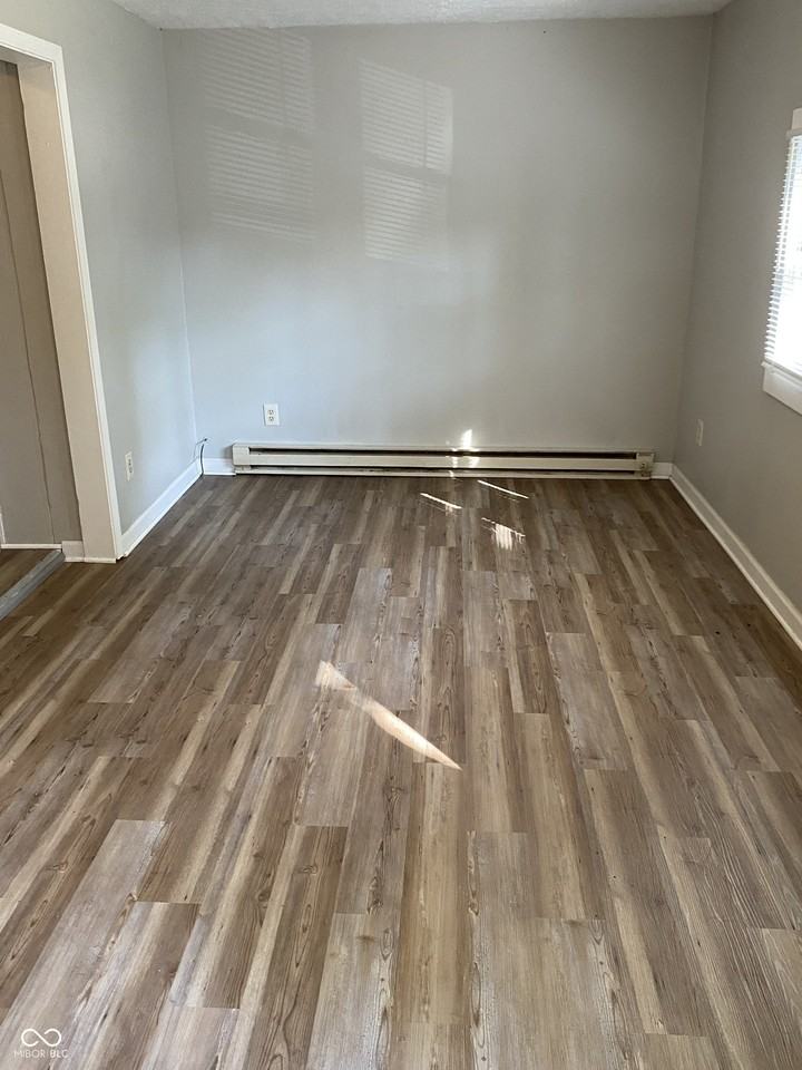 210 Whitlock Ave #B - Photo 2 of 11