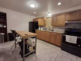 featured image of 1088 Park Ave