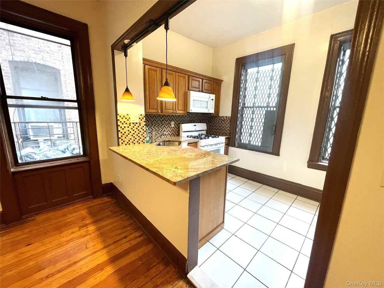 513 Park Pl #2 - Photo 6 of 15