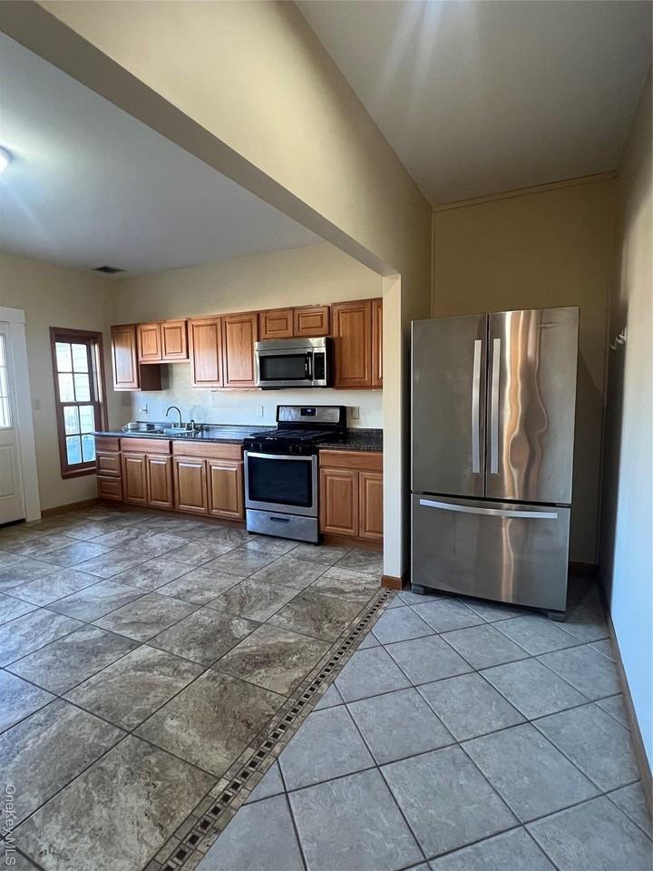 50 Rutsonville Rd - Photo 2 of 11