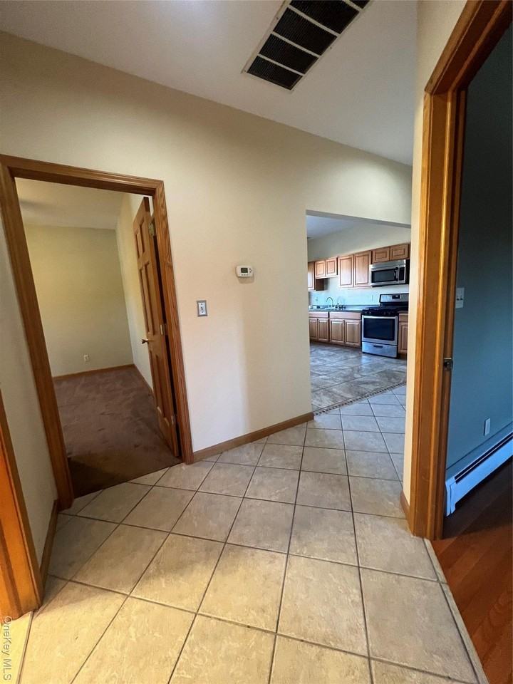 50 Rutsonville Rd - Photo 3 of 11