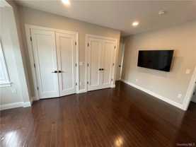 33 Park Ave - Photo 1 of 1