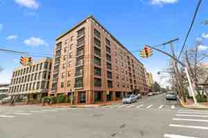 featured image of 12 Bond St #4C