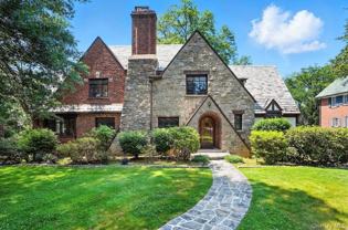 276 Overlook Rd - Photo 1 of 1