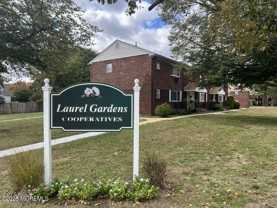 10 Laurel Pl Unit A #A - Photo 1 of 1