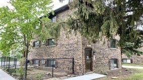 21W284 Tee Ln #C - Photo 1 of 1