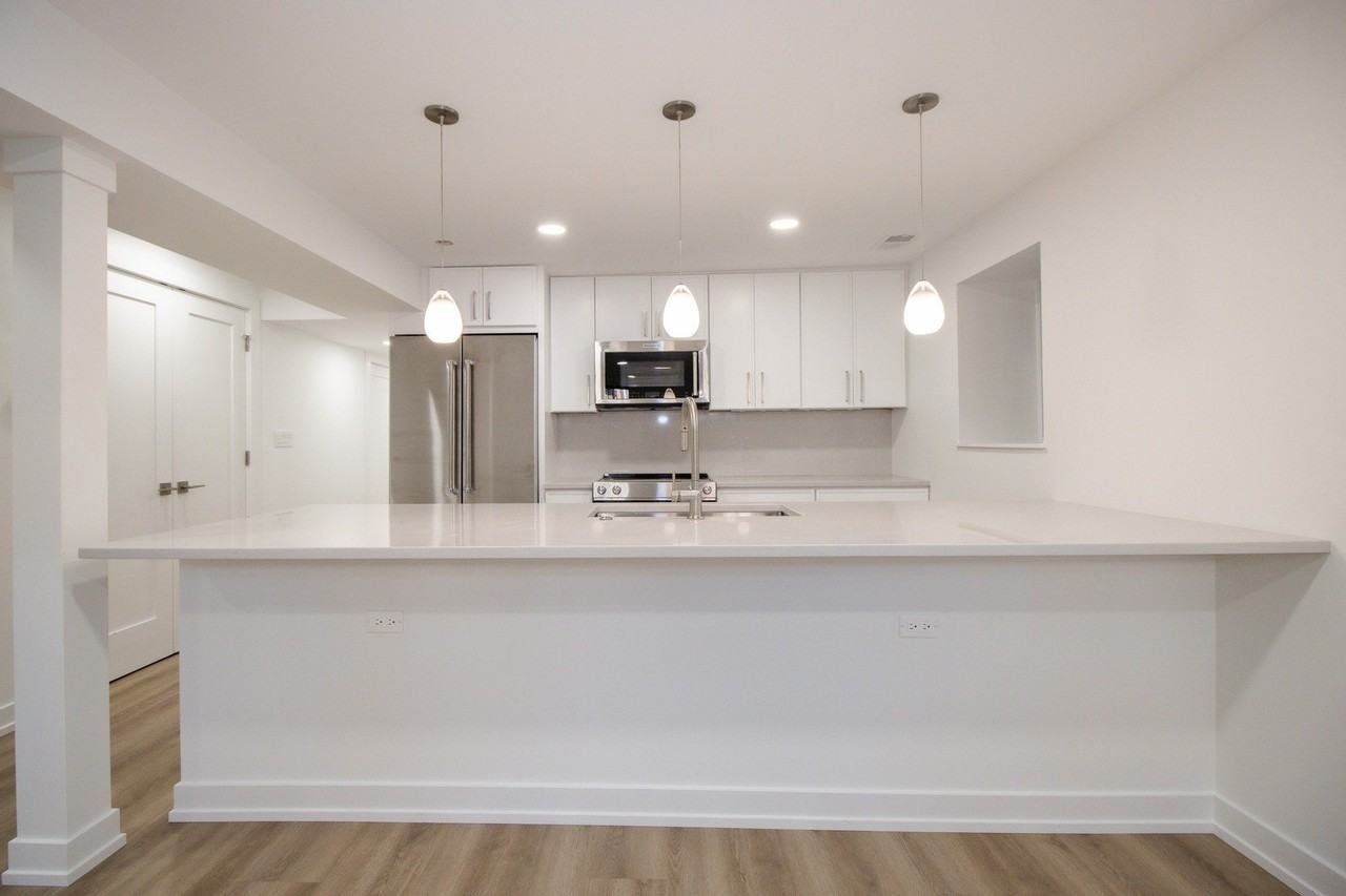 1139 N Winchester Ave #G - Photo 6 of 22