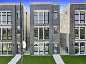 2529 W Congress Pkwy #1 - Photo 1 of 1