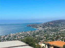 featured image of 1089 Baja St