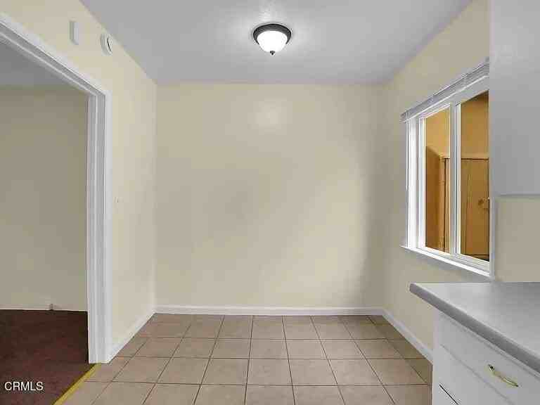 438 S Fremont Ave #A - Photo 6 of 13