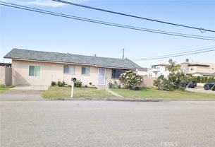 379 N 3rd St - Photo 1 of 1