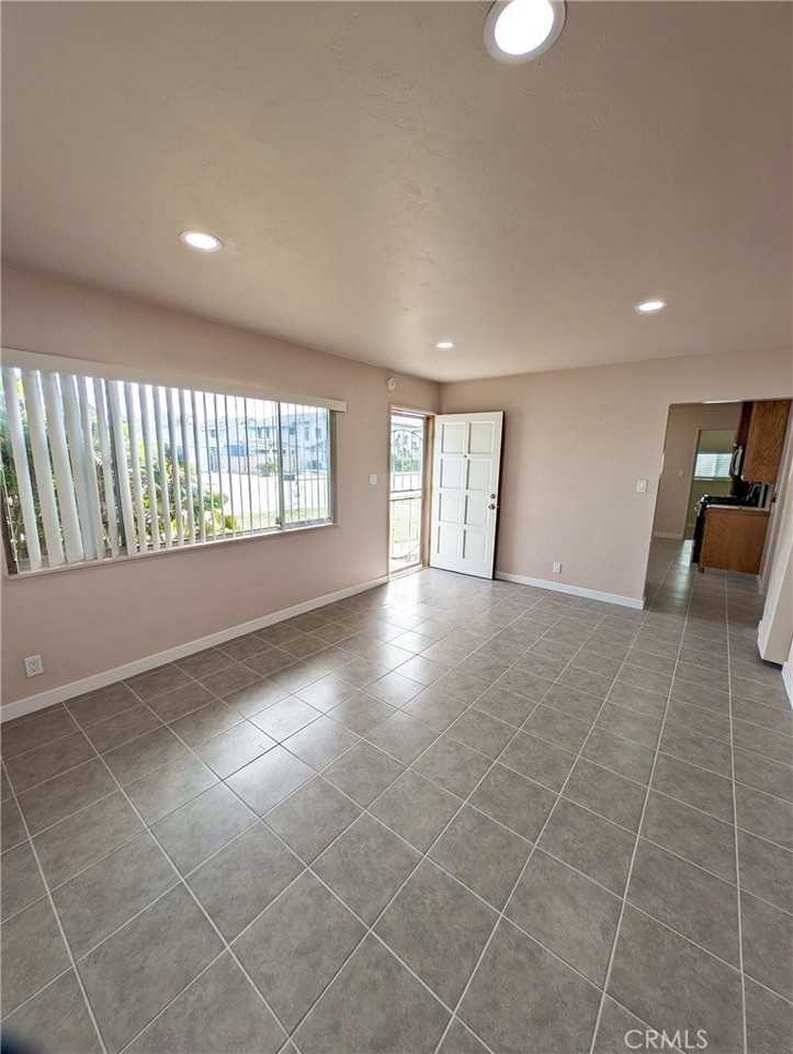 379 N 3rd St - Photo 2 of 24