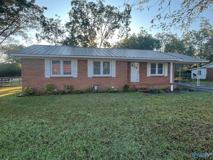 212 Cherry St Nw - Photo 1 of 1