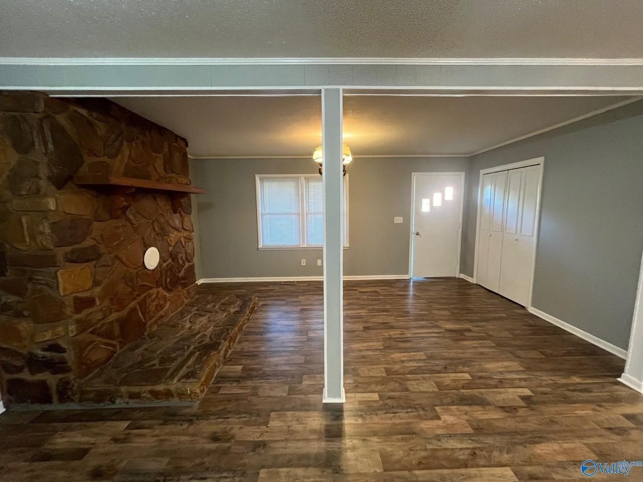 212 Cherry St Nw - Photo 6 of 22