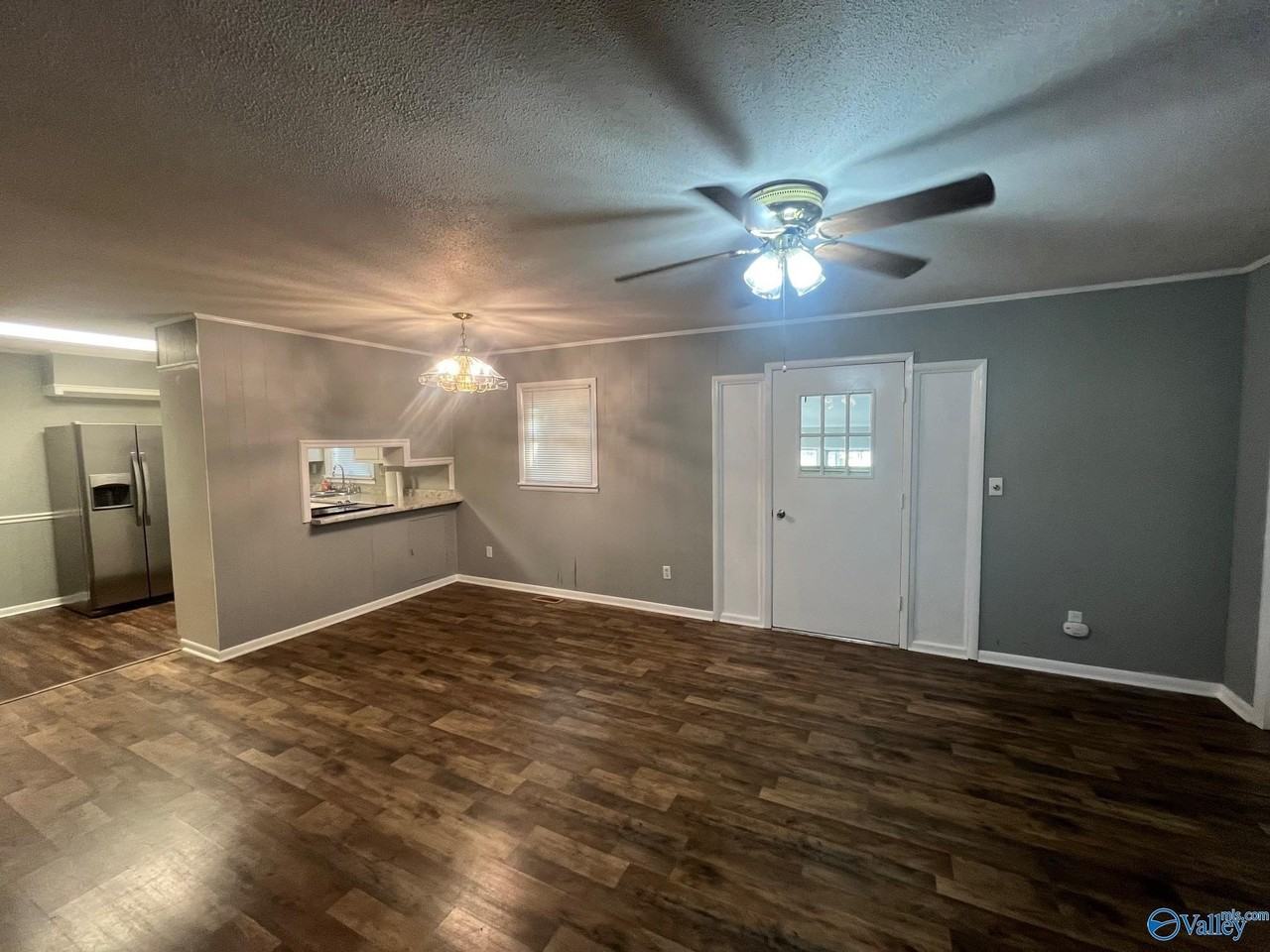 212 Cherry St Nw - Photo 7 of 22